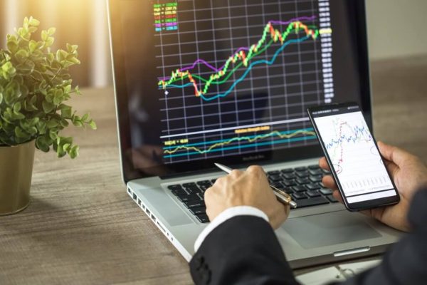Understanding Retail Traders: Strategies, Challenges, and Insights